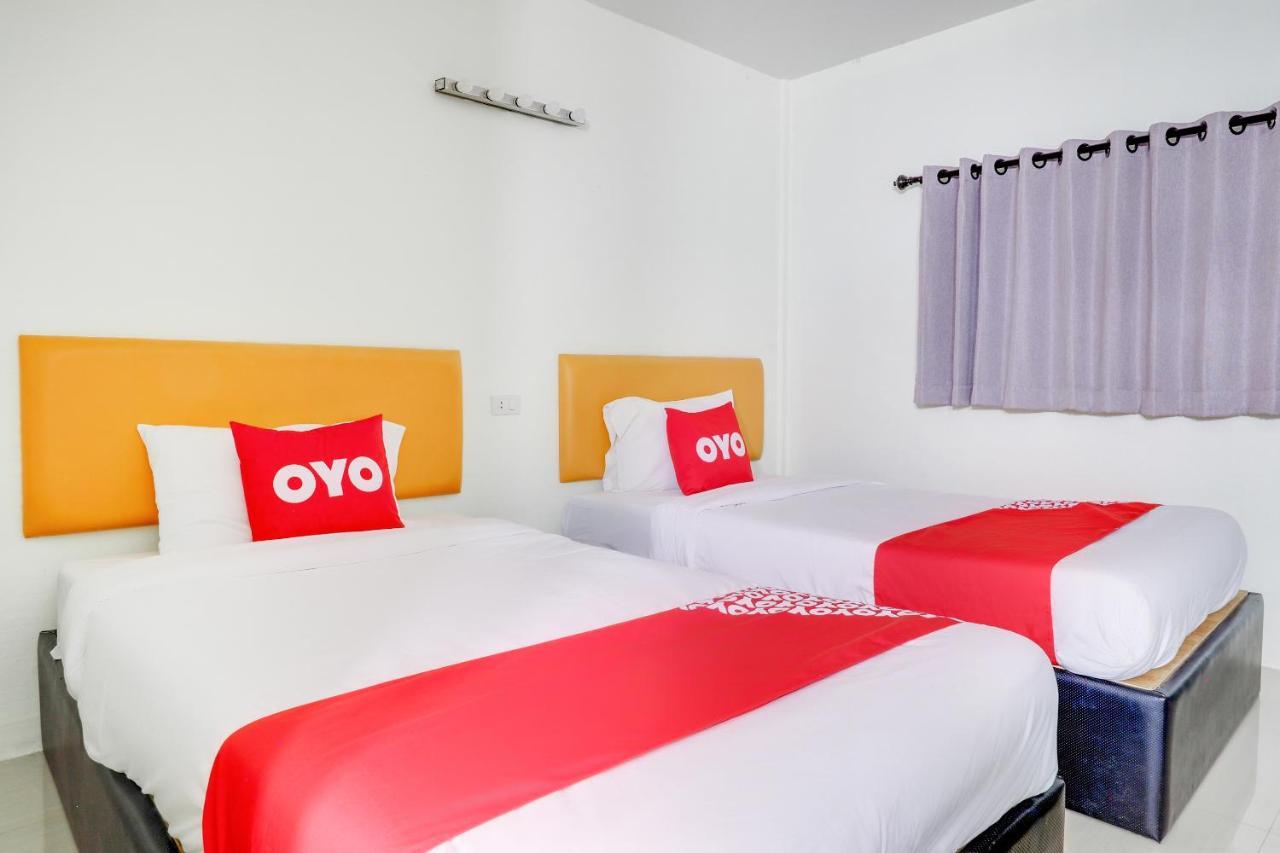 Hotel Oyo 787 Ngeeb Bed & Breakfast Chiang Rai Esterno foto